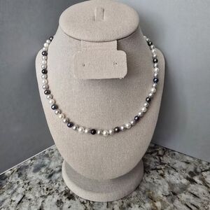 James Avery retired Burgeon pearl necklace